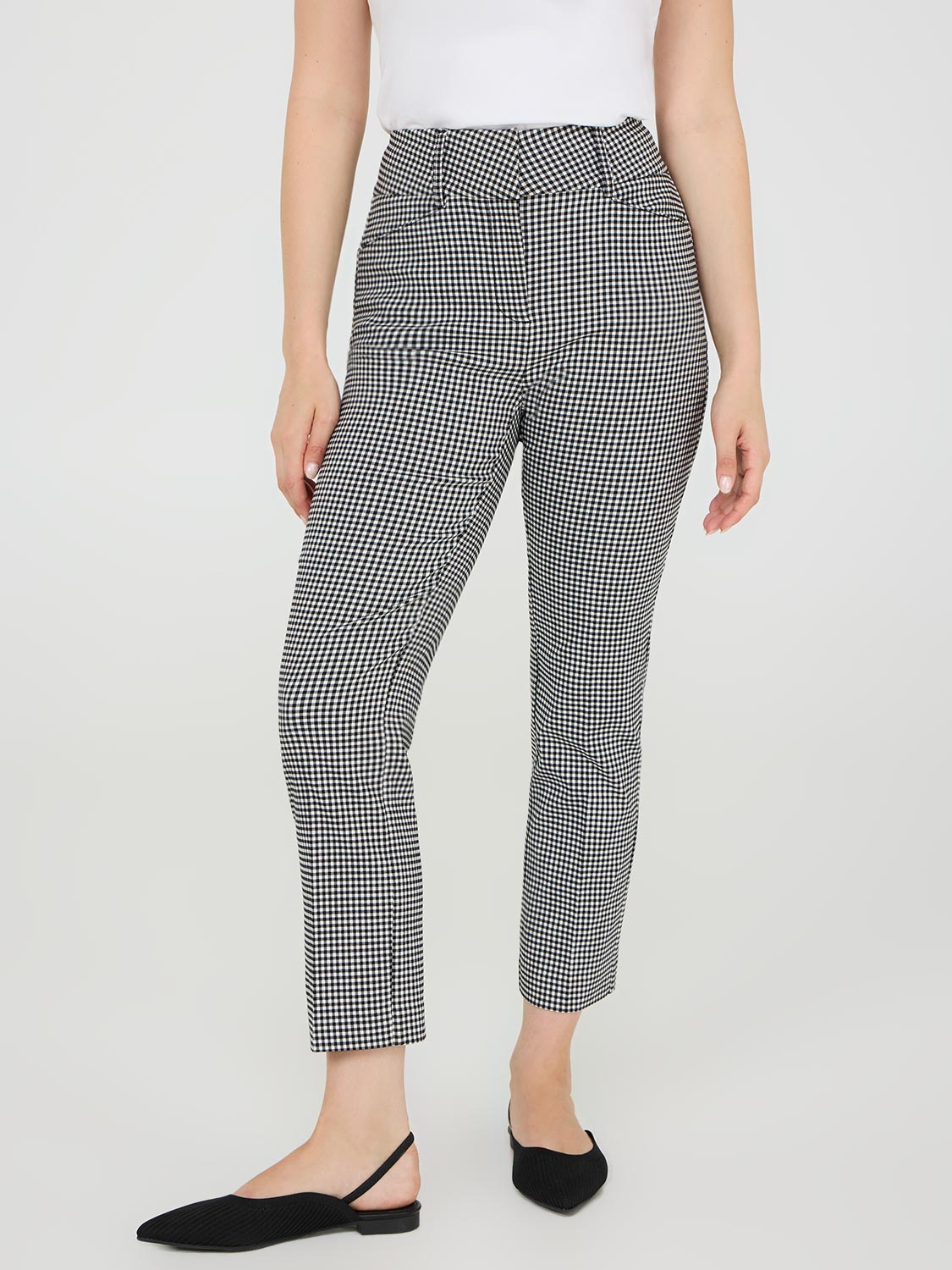 Gingham Print Mid-Rise Capri Pants